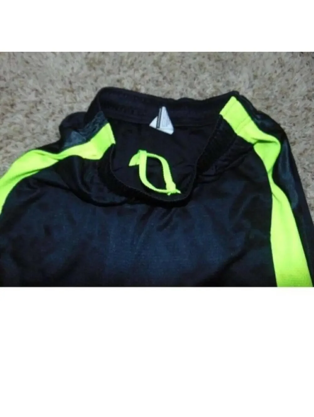 NIKE Basketball Shorts Boys L Elastic Waist Dri Fit Black Athletic Elastic Waist